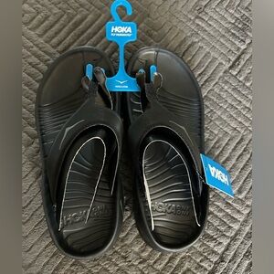 Hoka Ora Recovery Flip Sandals black